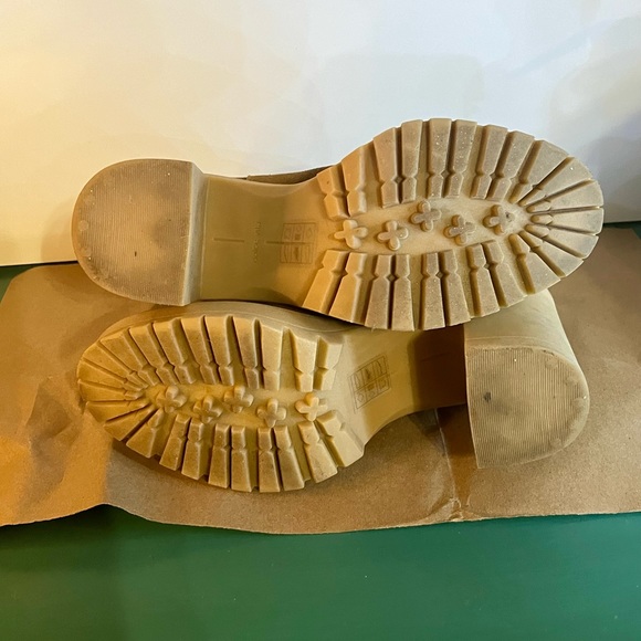 7W Dolce Vita Camel Suede Caster H2O “1970’s bootie” - Picture 3 of 9